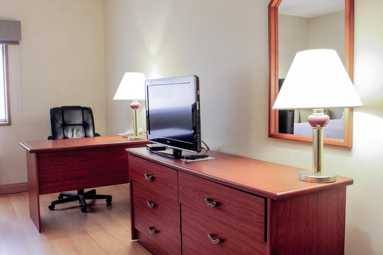 Holiday Inn Express Chihuahua, an IHG Hotel Bagian luar foto