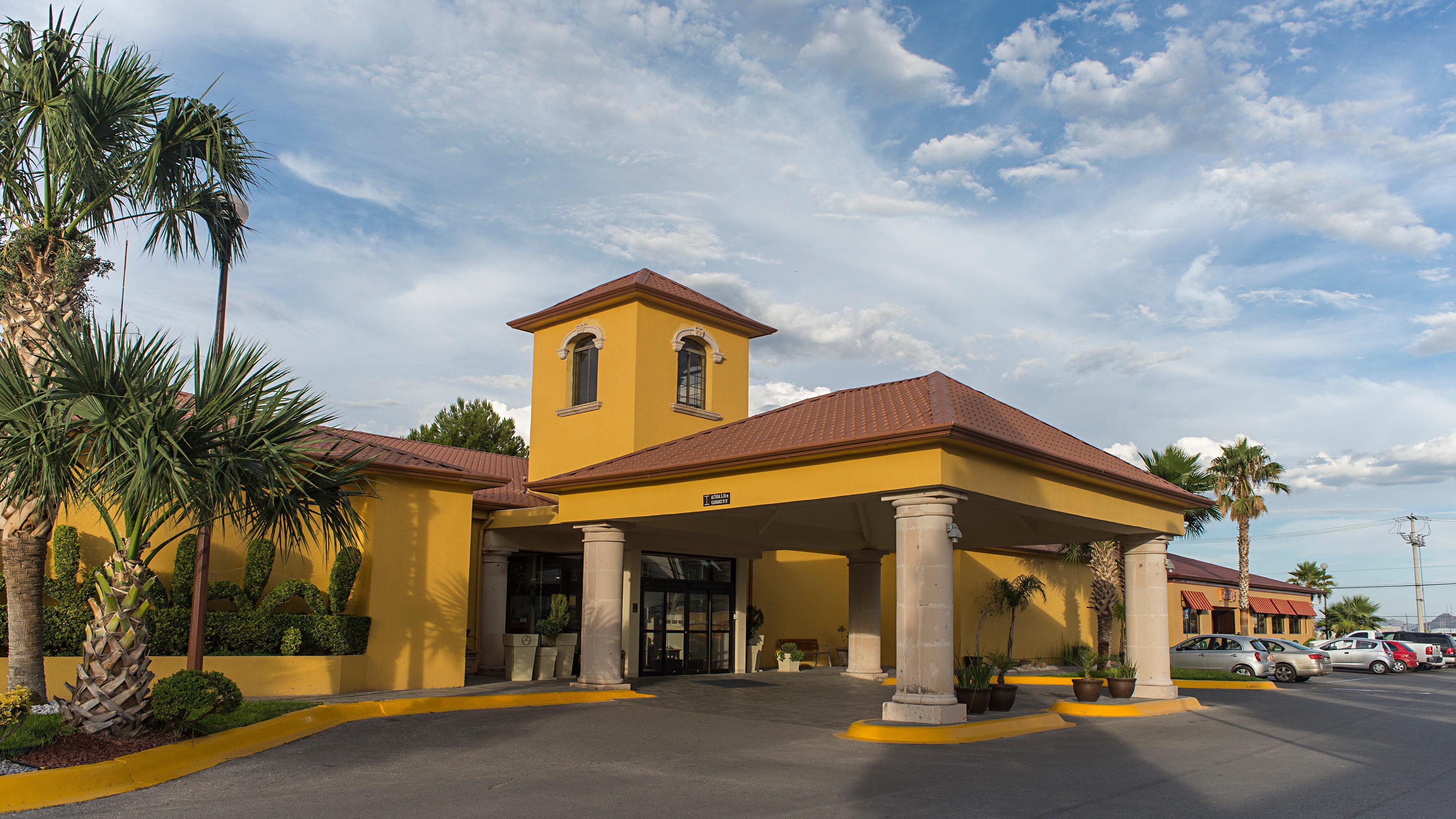 Holiday Inn Express Chihuahua, an IHG Hotel Bagian luar foto